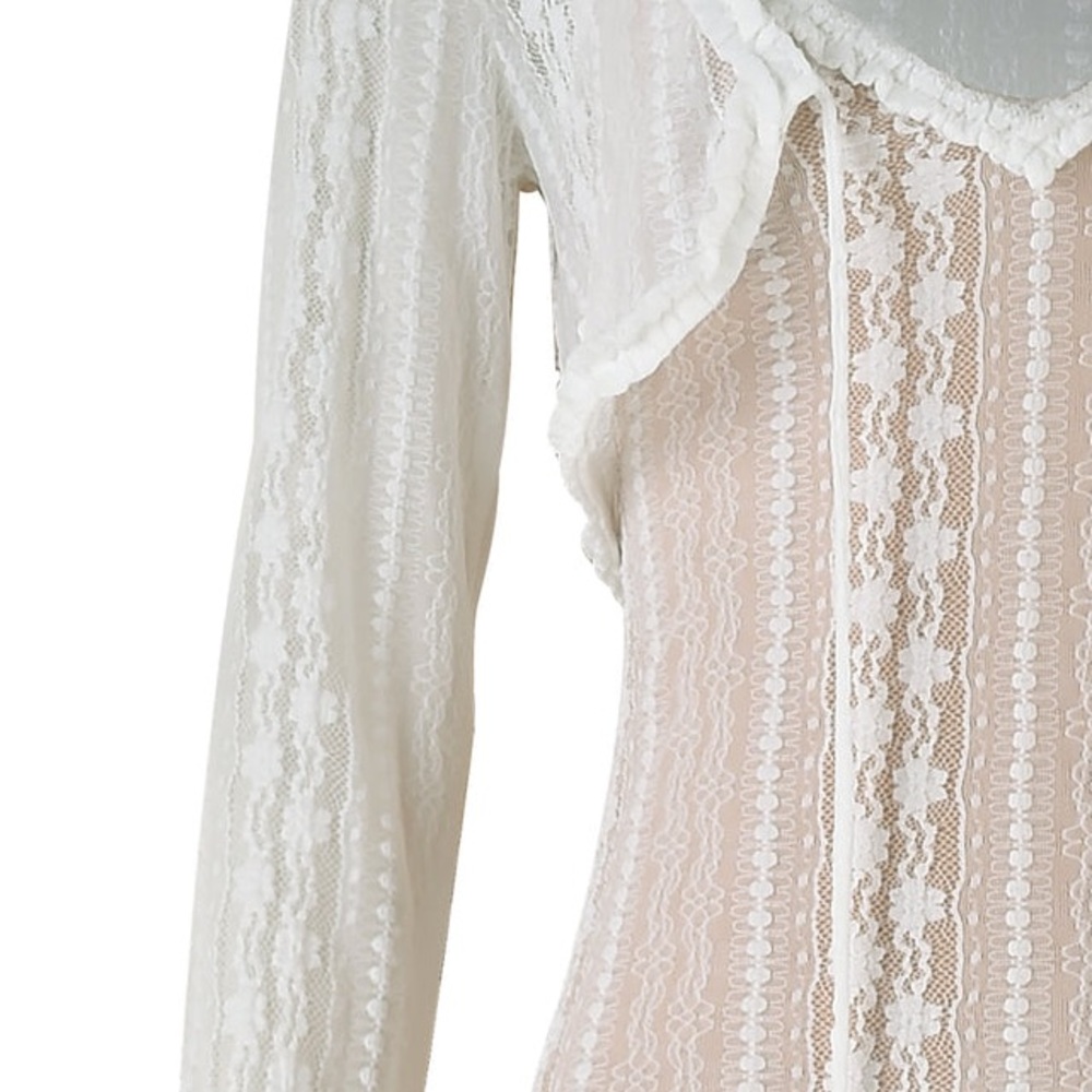 Brand new elegant maxi dress in white